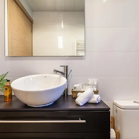 Casa 20 Minutos De Barcelona Y Wifi Alta Capacidad * Sant Cugat del Vallès